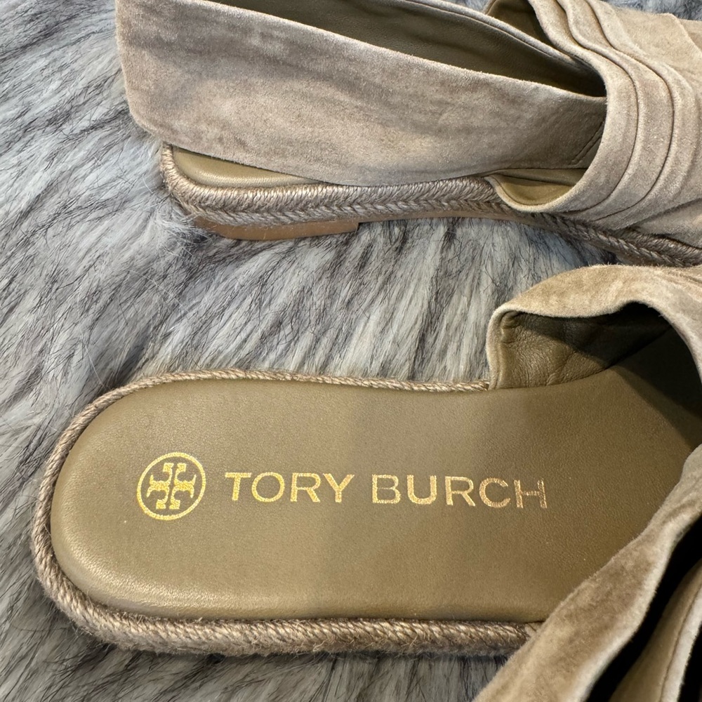 Tory Burch shoes - Picture 2 of 11
